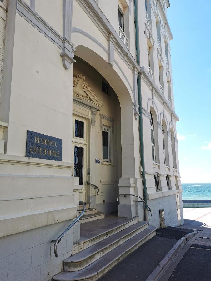 Une Pause Sur La Digue Wimereux Exteriér fotografie